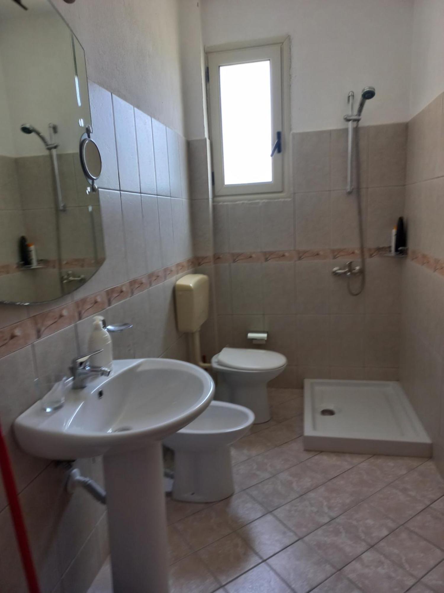 Apartament Gloria&Mitati โอริคูม ห้อง รูปภาพ