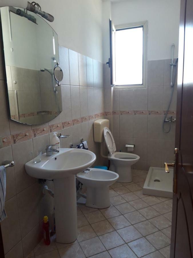 Apartament Gloria&Mitati โอริคูม ภายนอก รูปภาพ